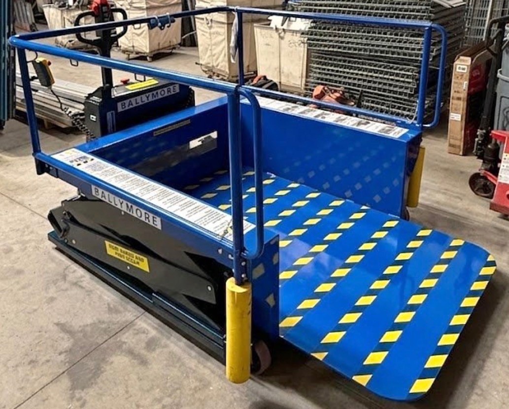 Ballymore PLD-PLUS Powered Portable Loading Dock - READ DESCRIPTION