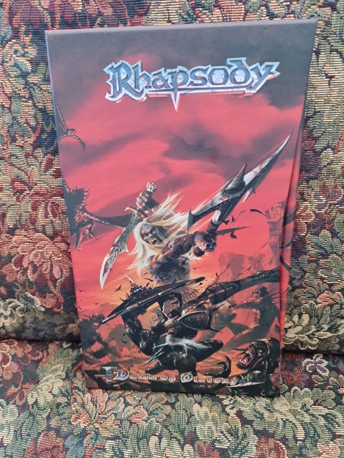 Rhapsody Limited Edition Dawn Of Victory 2 CD set Like New Rhapsody Limited Edition Dawn Of Victory 2 CD set Like New