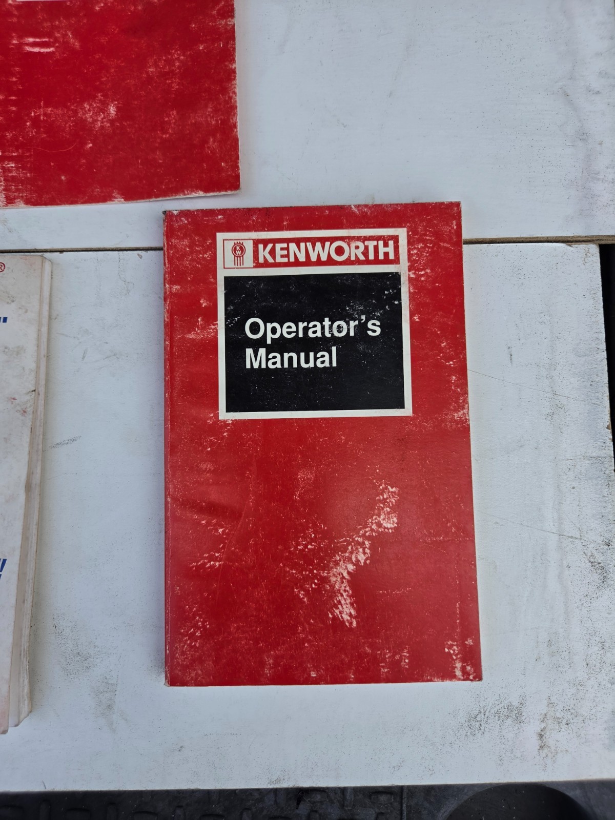 Kenworth Operator\'s Manual KW1466 Revised February 1993 Semi Truck OEM Kenworth Operator\'s Manual KW1466 Revised February 1993 Semi Truck OEM