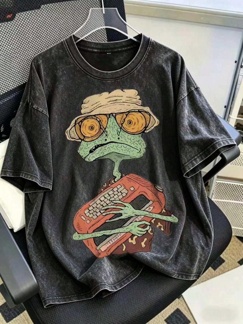 Vintage Fear and Loathing Rango Acid Wash DTG Graphic Tee Vintage Fear and Loathing Rango Acid Wash DTG Graphic Tee