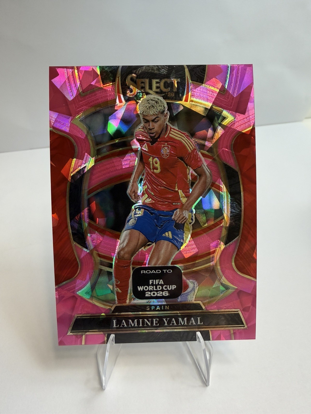 2025-26 Select Road To FIFA World Cup Lamine Yamal #68 Terrace Pink Ice Prizm 2025-26 Select Road To FIFA World Cup Lamine Yamal #68 Terrace Pink Ice Prizm