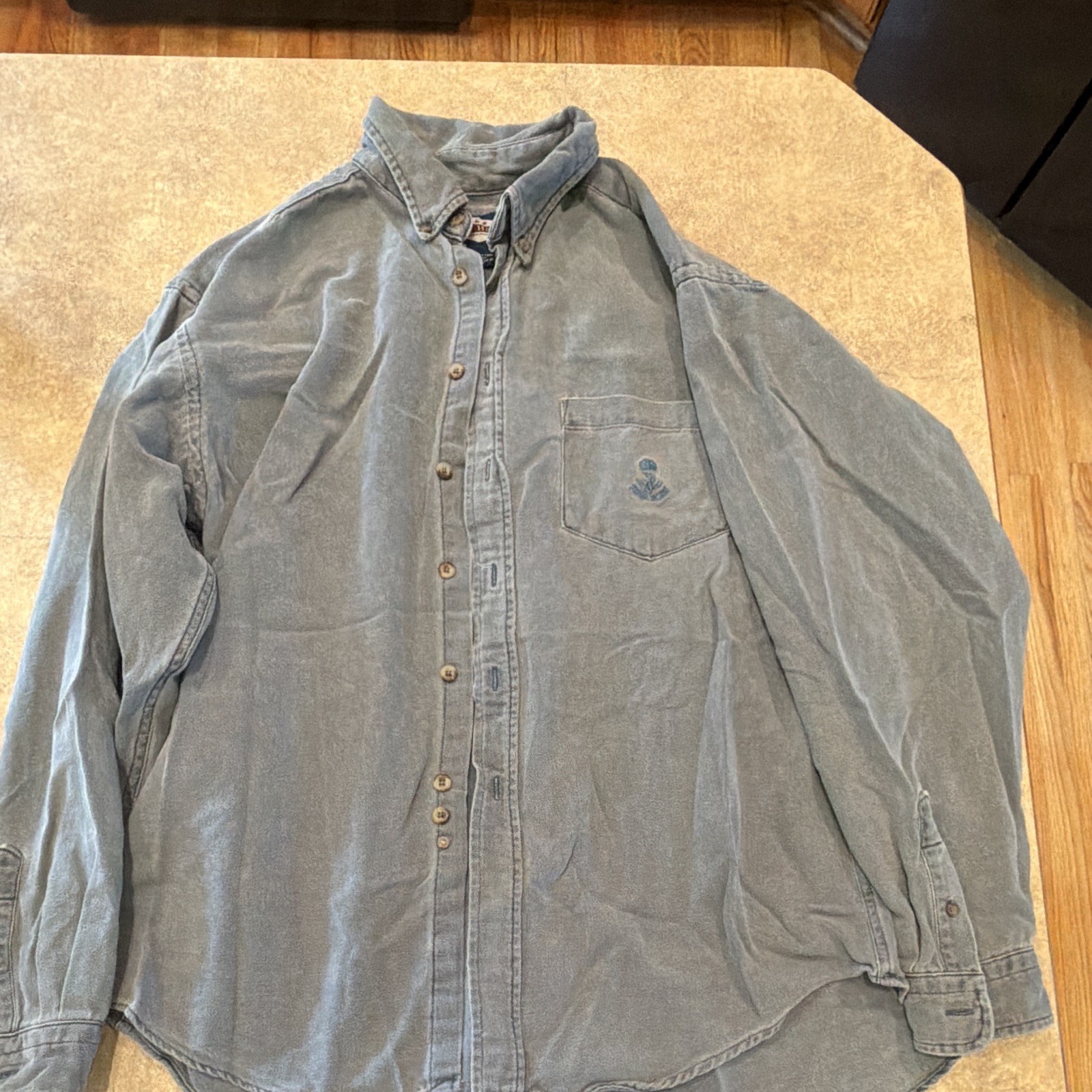 Ruff Hewn Mens Grey Denim Button Up Long Sleeve Collared Shirt Size Large
