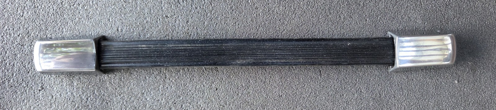 Alfa Romeo 105 GT/GTV/1750/2000 BERTONE PASSENGER GRAB HANDLE, RIGHT SIDE. Alfa Romeo 105 GT/GTV/1750/2000 BERTONE PASSENGER GRAB HANDLE, RIGHT SIDE.