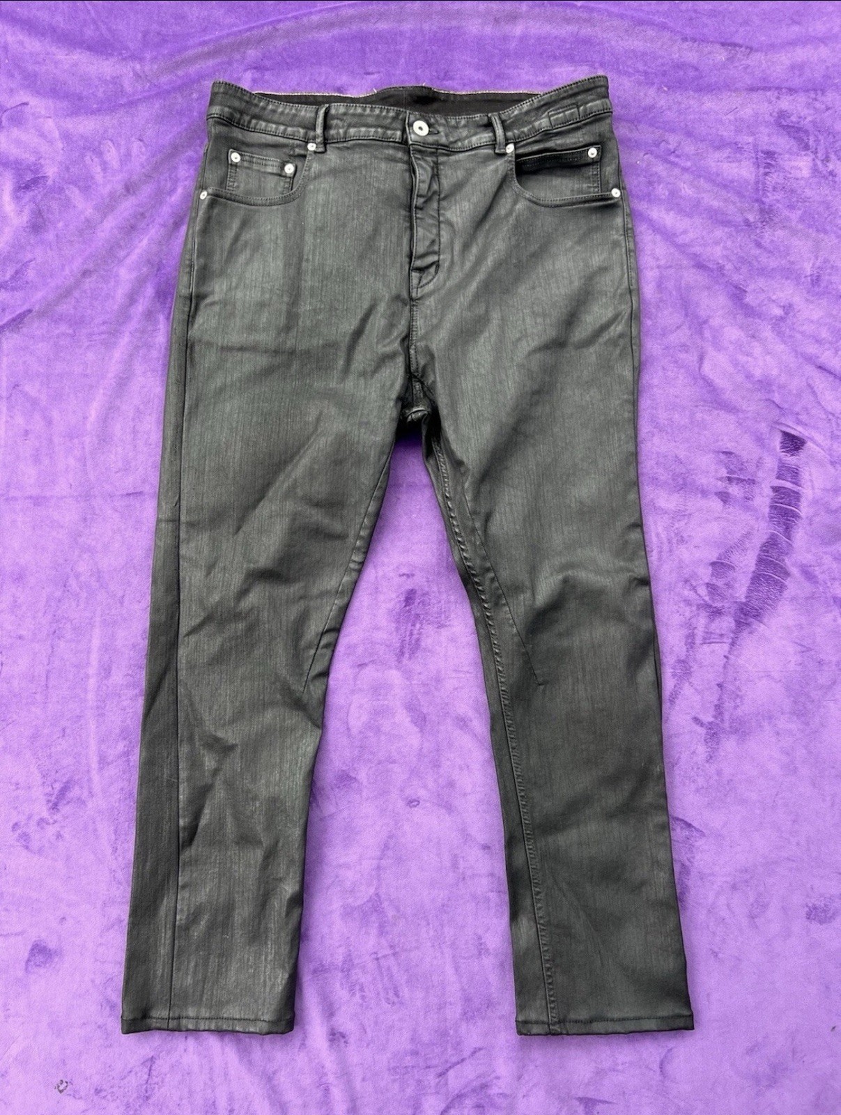 Rick Owens DRKSHDW Men’s Detroit Cut Waxed Denim Jeans, Sz 36, Black Rick Owens DRKSHDW Men’s Detroit Cut Waxed Denim Jeans, Sz 36, Black
