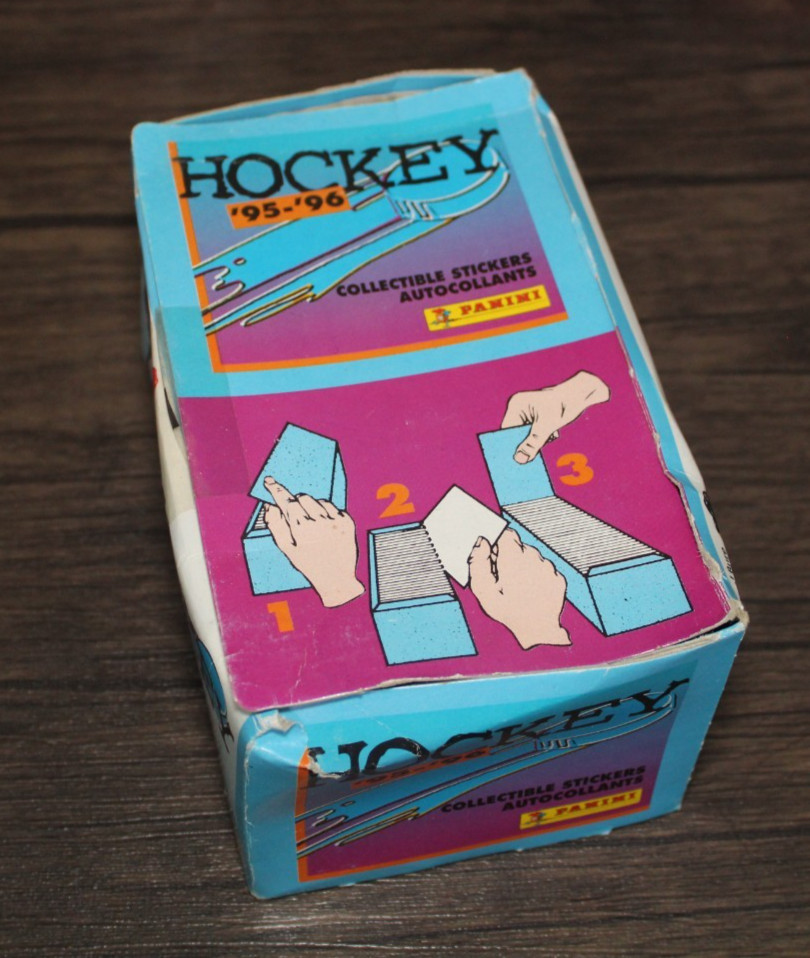 1995-96 Panini Hockey Stickers Factory Sealed Complete Box 100 Packs