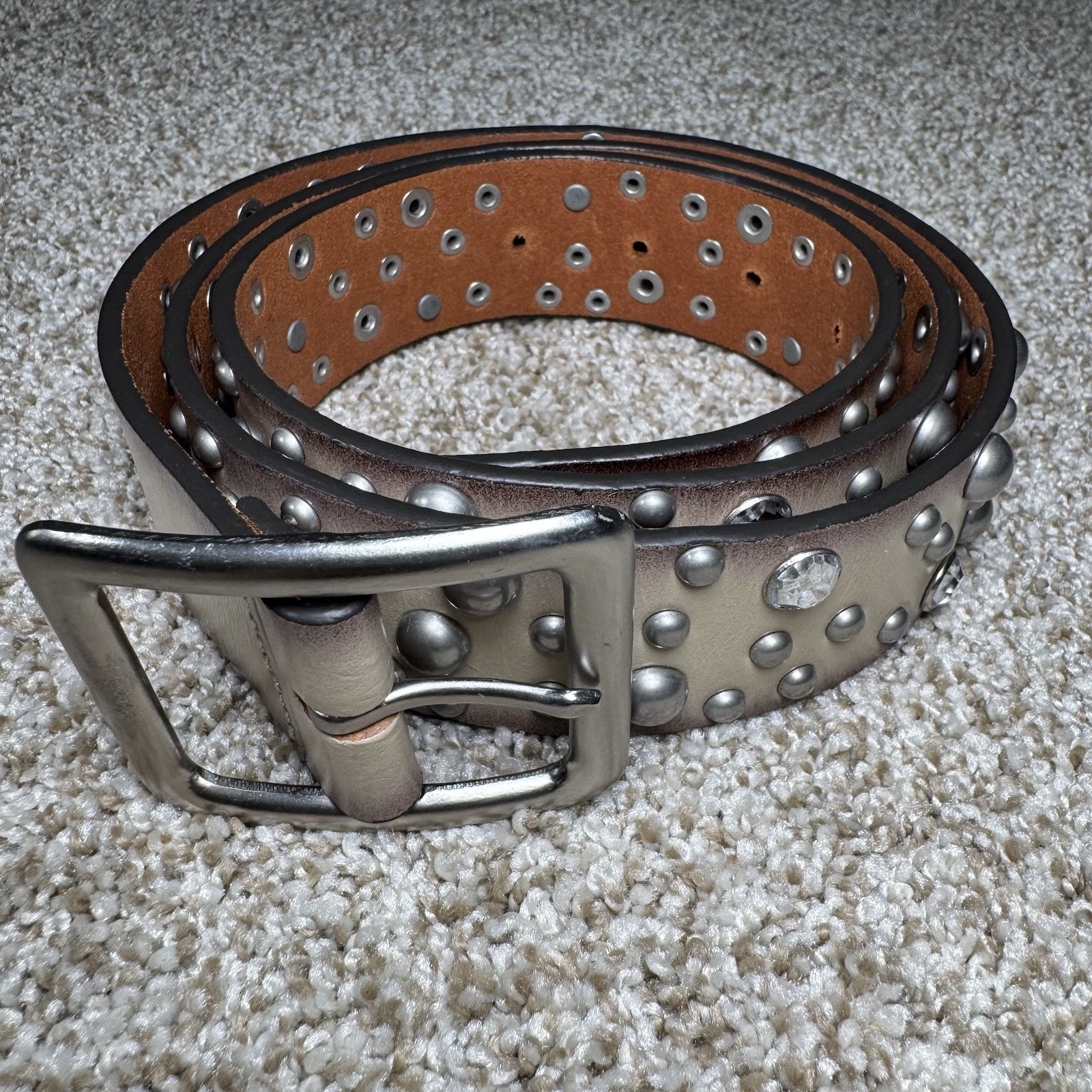 Studded Genuine Leather Rhinestone Ombre Beige 45” Belt Size L Studded Genuine Leather Rhinestone Ombre Beige 45” Belt Size L