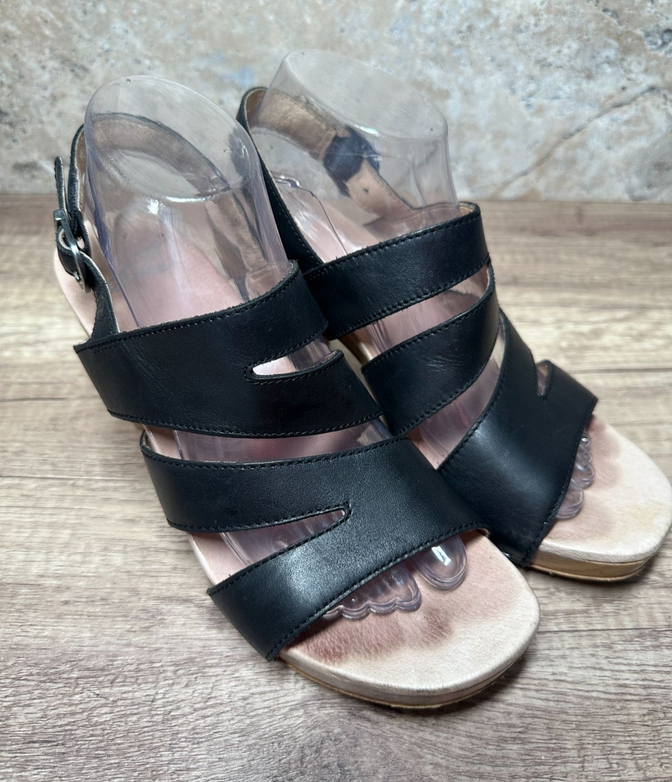 Dansko Ashlee Sandals Womens Size 39 Block Heels Strappy Slingback Black Leather