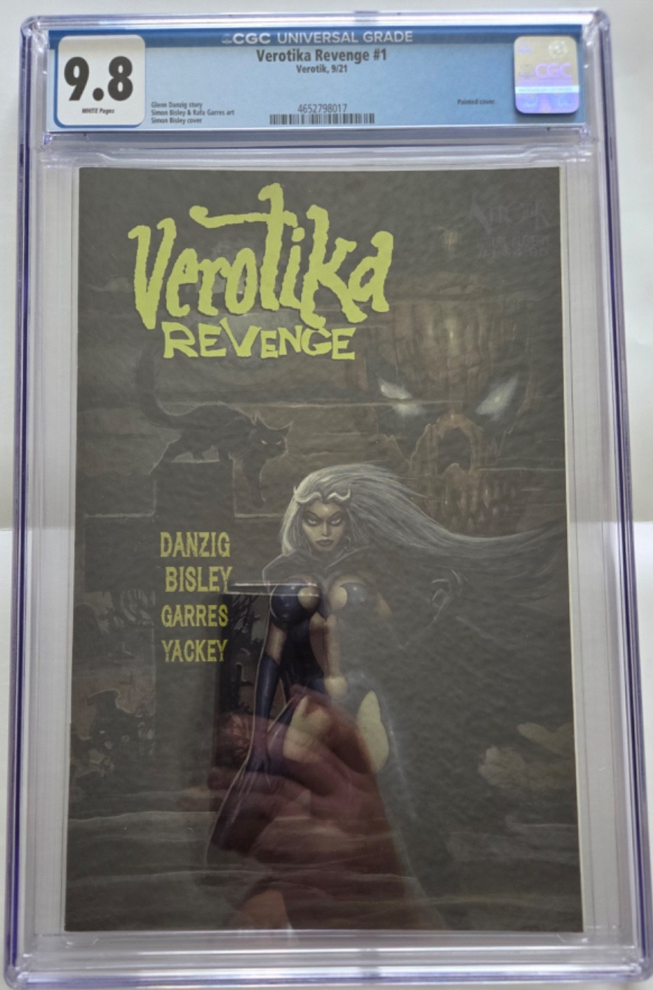 VEROTIKA REVENGE #1 CGC 9.8 GRADED 2021 VEROTIK COMIC SIMON BISLEY COVER ART