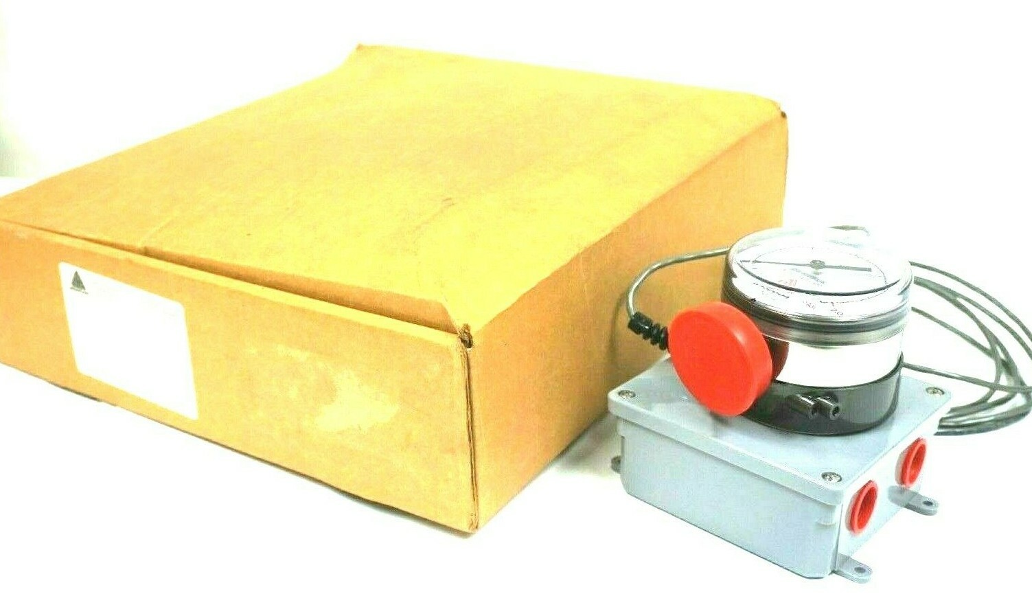 NEW ANDERSON EF0660100414102 PHARMACEUTICAL PRESSURE GAUGE NEW ANDERSON EF0660100414102 PHARMACEUTICAL PRESSURE GAUGE