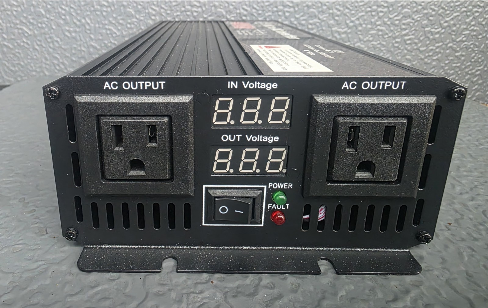LINX DC 12V to AC 110V High-power Inverter 4000W LINX DC 12V to AC 110V High-power Inverter 4000W