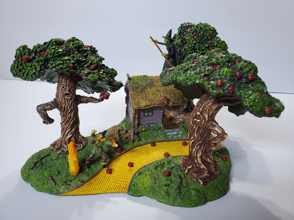 RARE HAWTHORNE VILLAGE The Wizard Of Oz Tin Man's House Wicked Witch ~ Lights Up