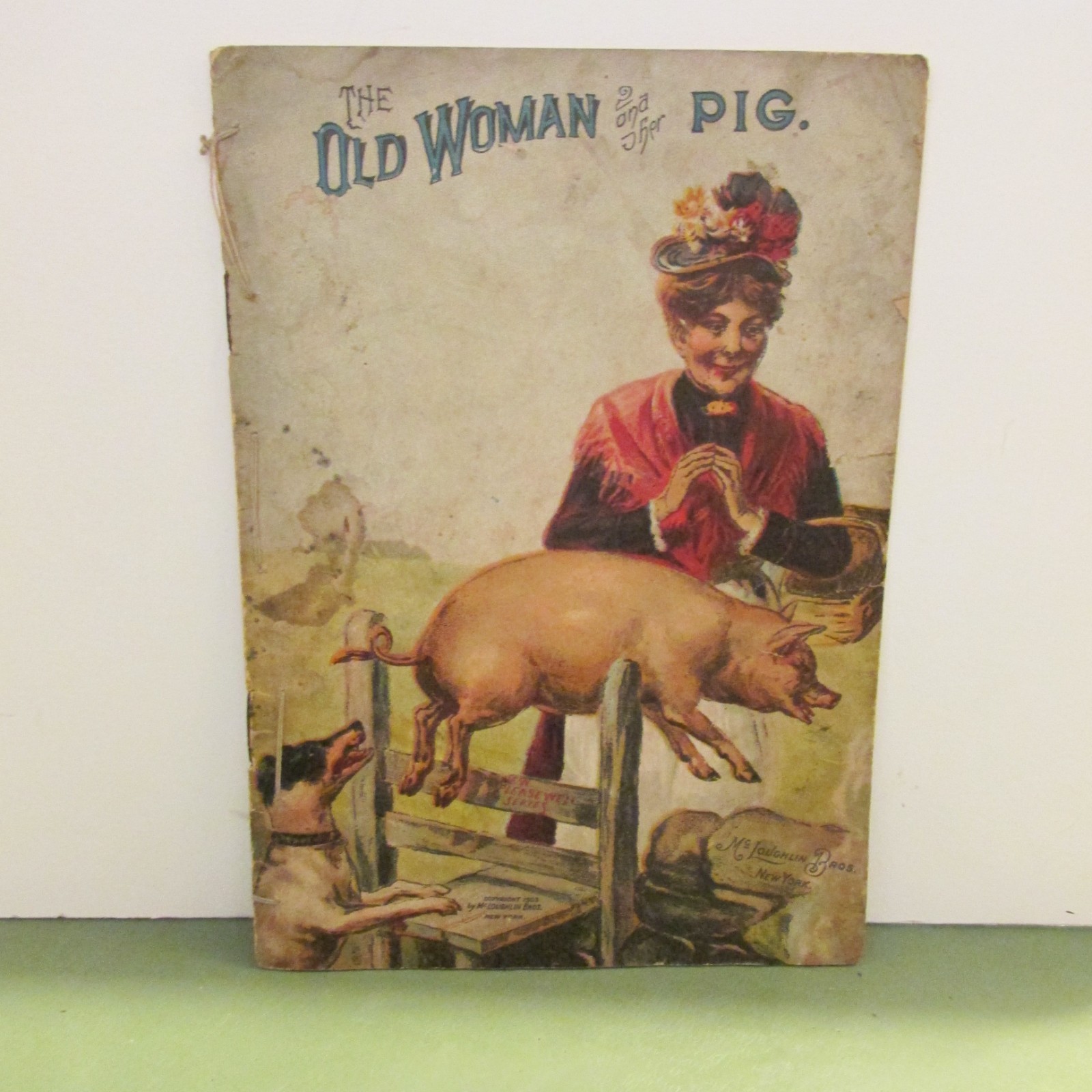 THE OLD WOMAN AND HER PIG - ANTIQUE CHILDREN\'S BOOK THE OLD WOMAN AND HER PIG - ANTIQUE CHILDREN\'S BOOK