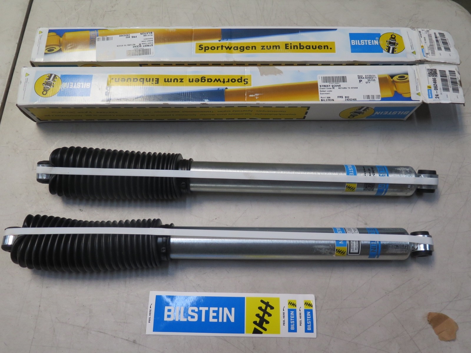 Bilstein 24-062466 B8 5100 Rear Shocks Pair 99-16 Ford F250 F350 SD.    (14C2)