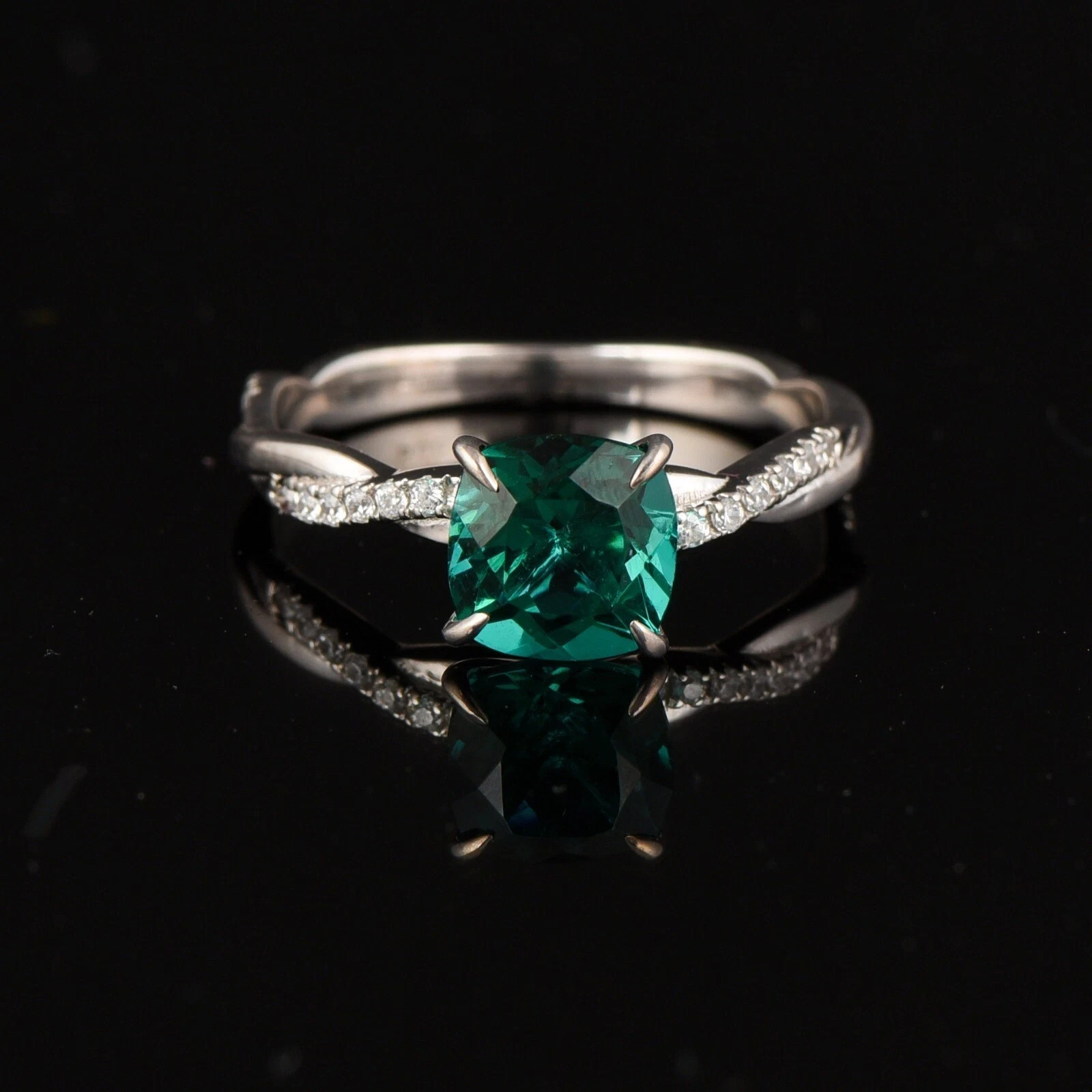 IGL Certified 4.50 Ct Natural Emerald & Diamond Wedding Gift Ring 14K White Gold