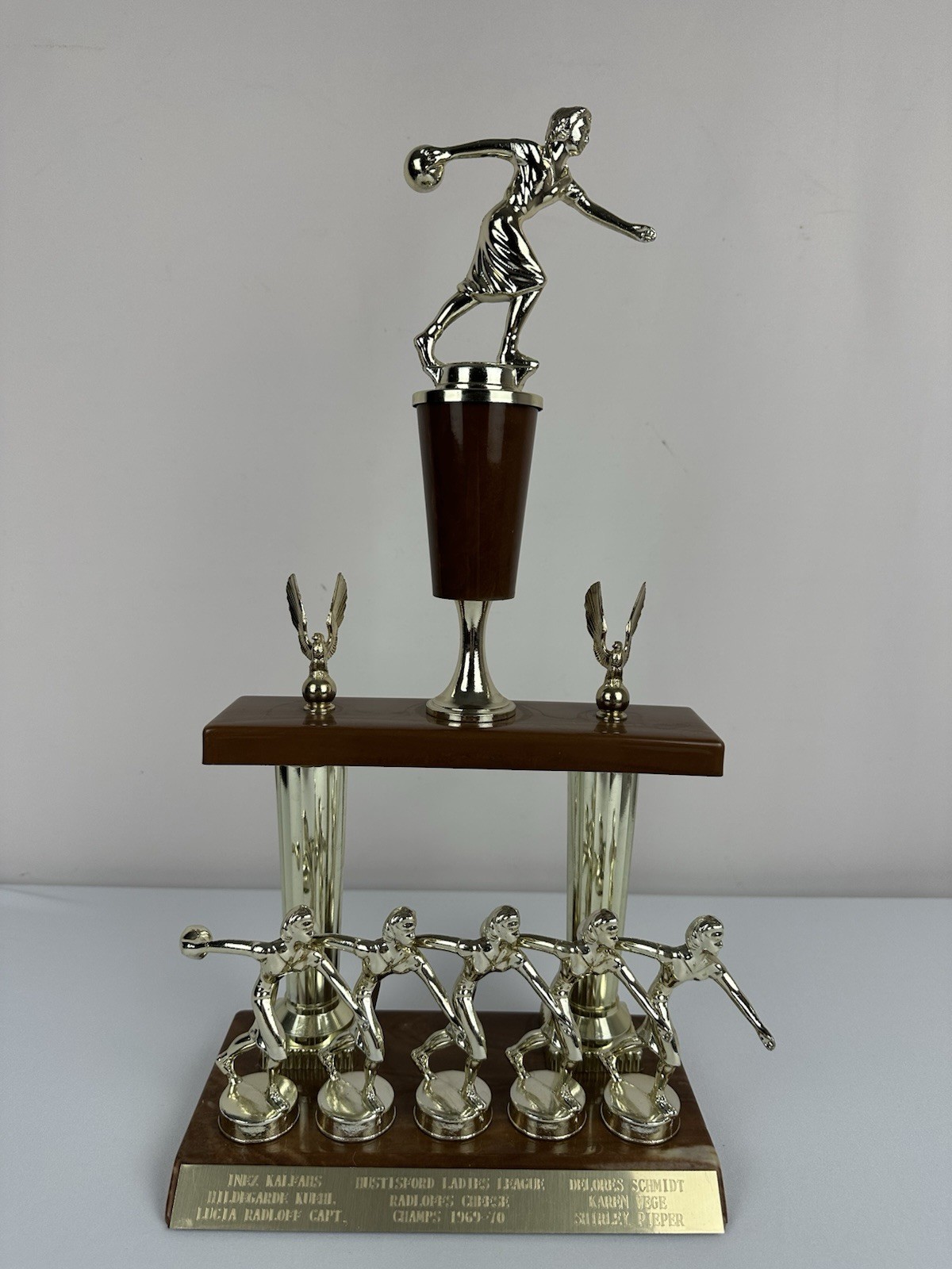 Vintage 1969-70 Ladies Bowling League Champion Trophy 18” Multi Figure