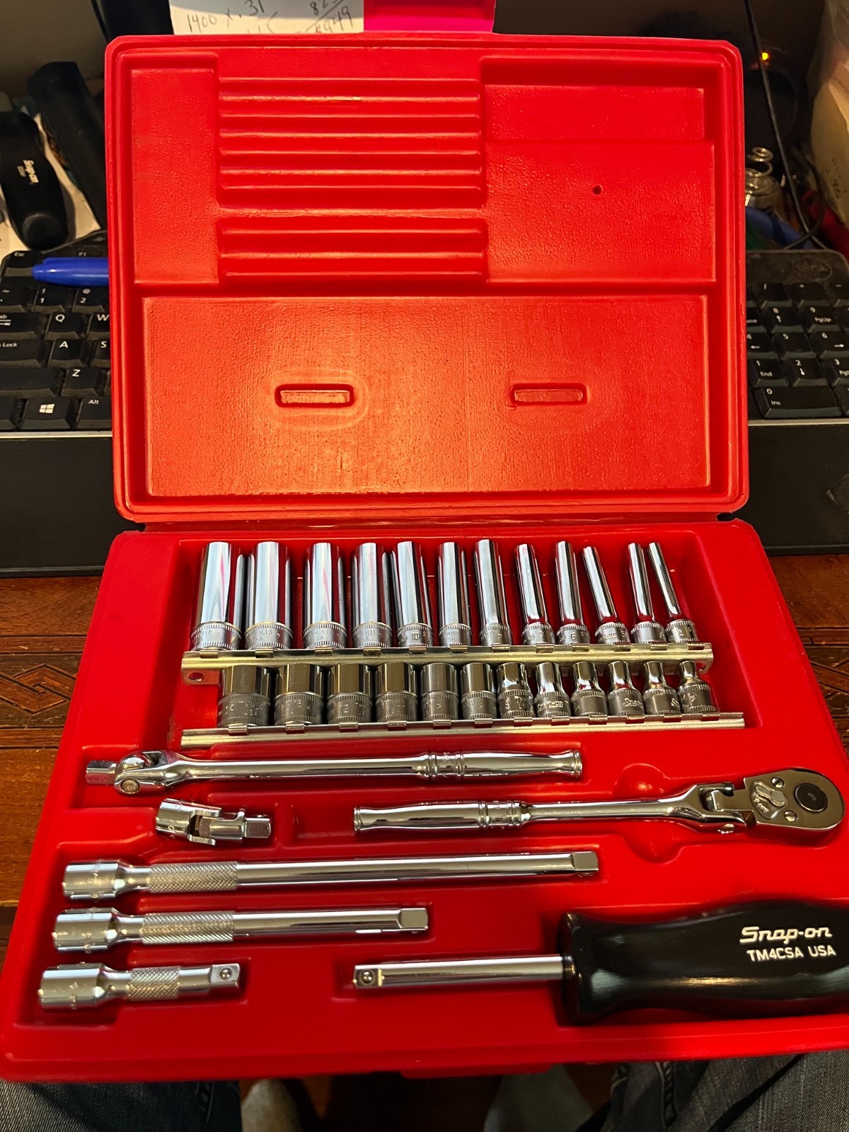 Snap-on 131TMPB 31 Piece 1/4 Metric Deep Shallow 6 point Socket Set Nice NOS? Snap-on 131TMPB 31 Piece 1/4 Metric Deep Shallow 6 point Socket Set Nice NOS?