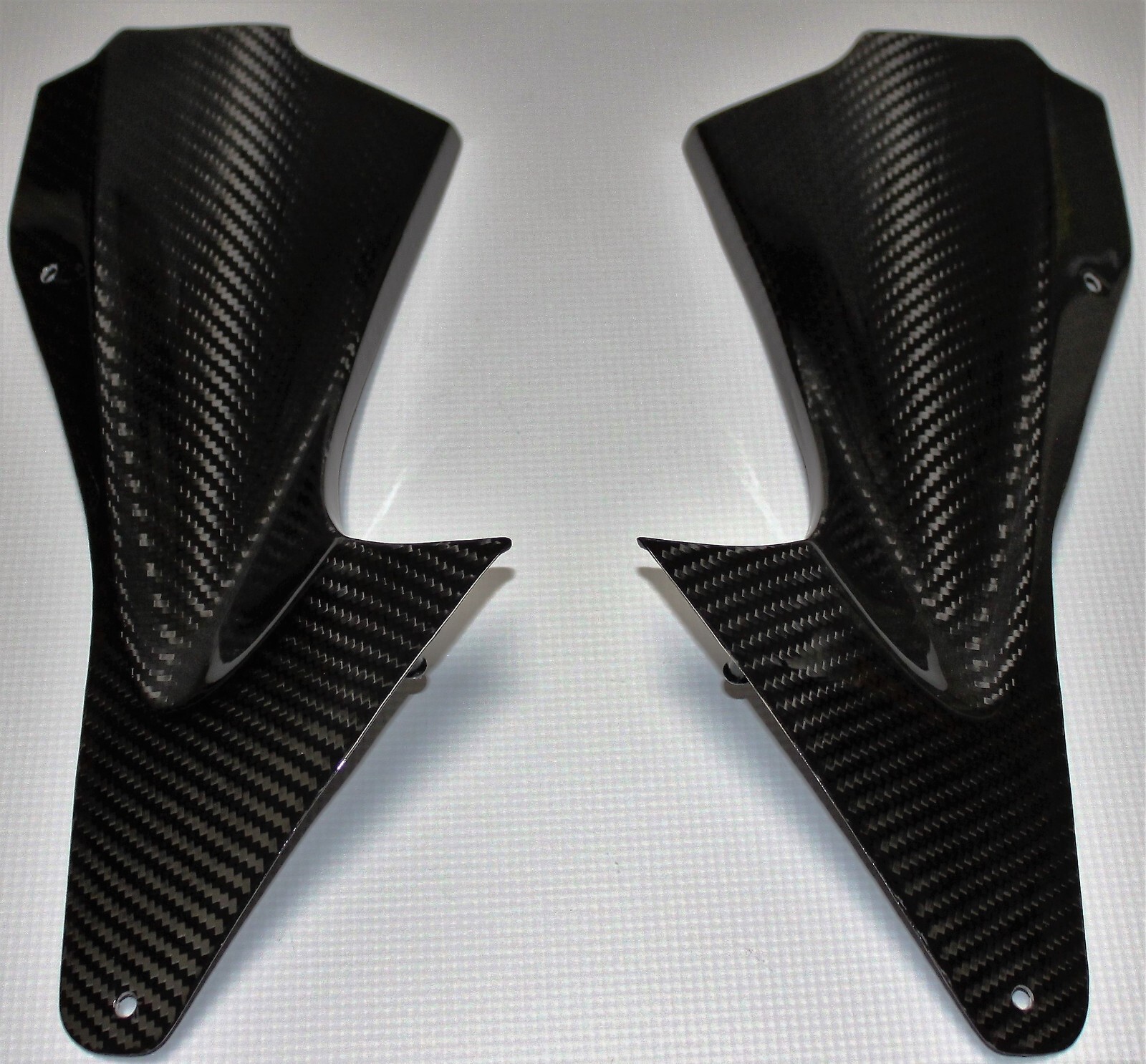 2006-2007 Yamaha R6 Cockpit Dash Panels - 100% Carbon Fiber 2006-2007 Yamaha R6 Cockpit Dash Panels - 100% Carbon Fiber