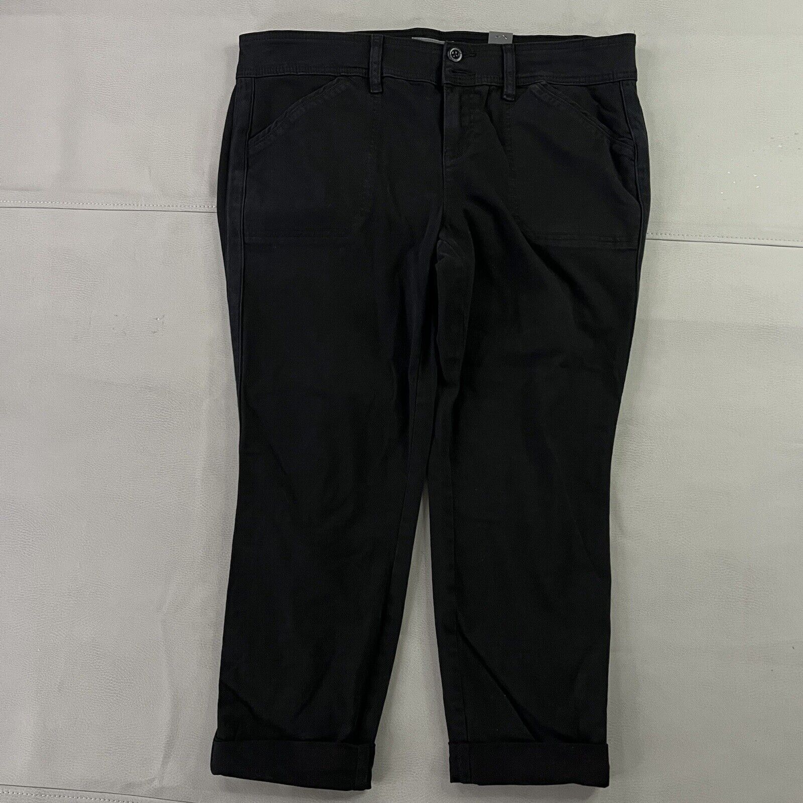 New Torrid Black Straight Leg Roll Up Cuff Hike Trek Trail Capri Pant-16-0698 New Torrid Black Straight Leg Roll Up Cuff Hike Trek Trail Capri Pant-16-0698