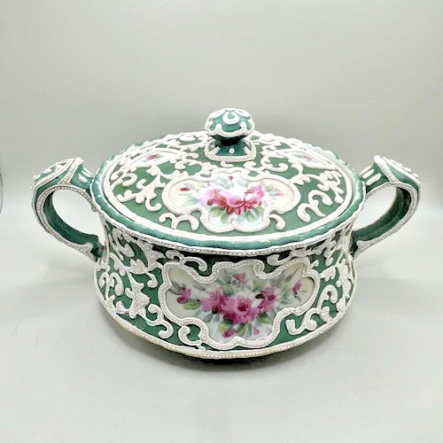 Atq. Circa 1891 Moriage Nippon Hand Painted Covered Dish Cabbage Rose-Stunning Atq. Circa 1891 Moriage Nippon Hand Painted Covered Dish Cabbage Rose-Stunning