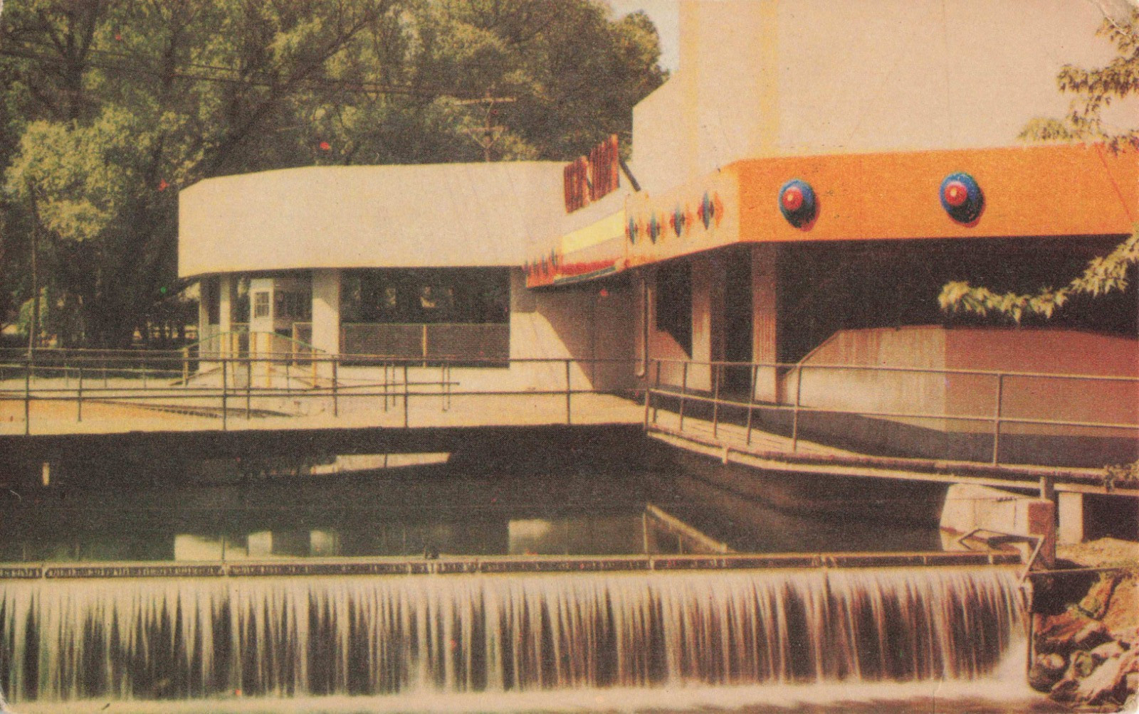 Dorney Park Water Falls & Old Mill Building - Allentown Pennsylvania PA Postcard