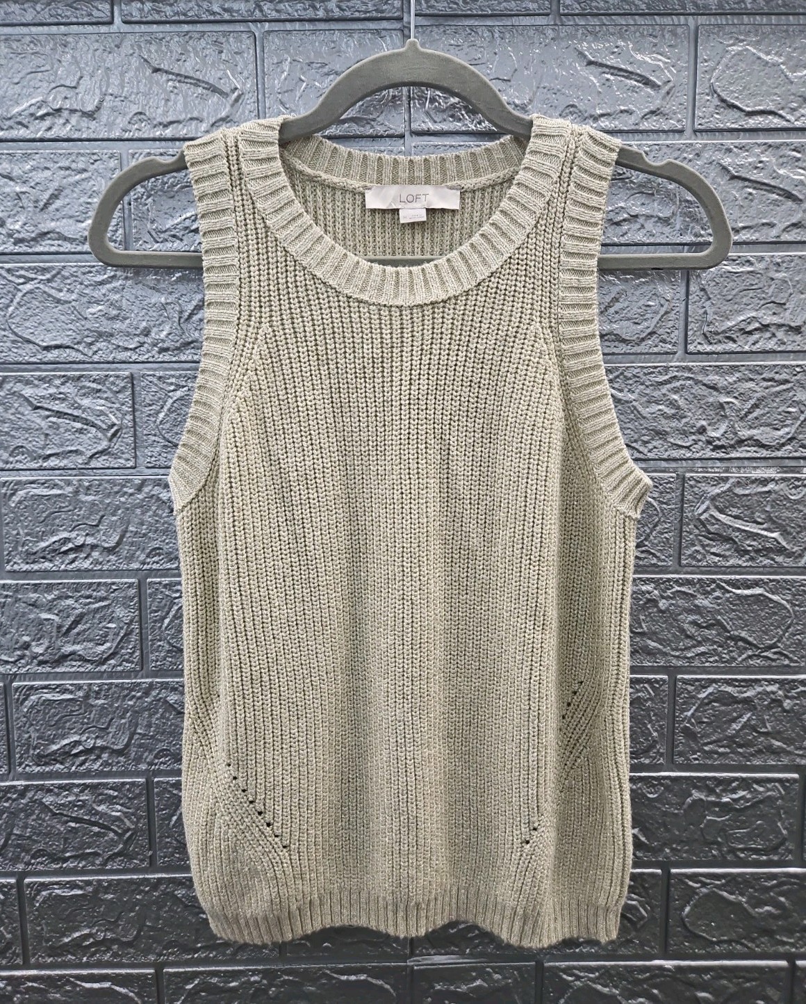 New Loft Shimmer Halter Sweater Tank Top Gold Size M New Loft Shimmer Halter Sweater Tank Top Gold Size M