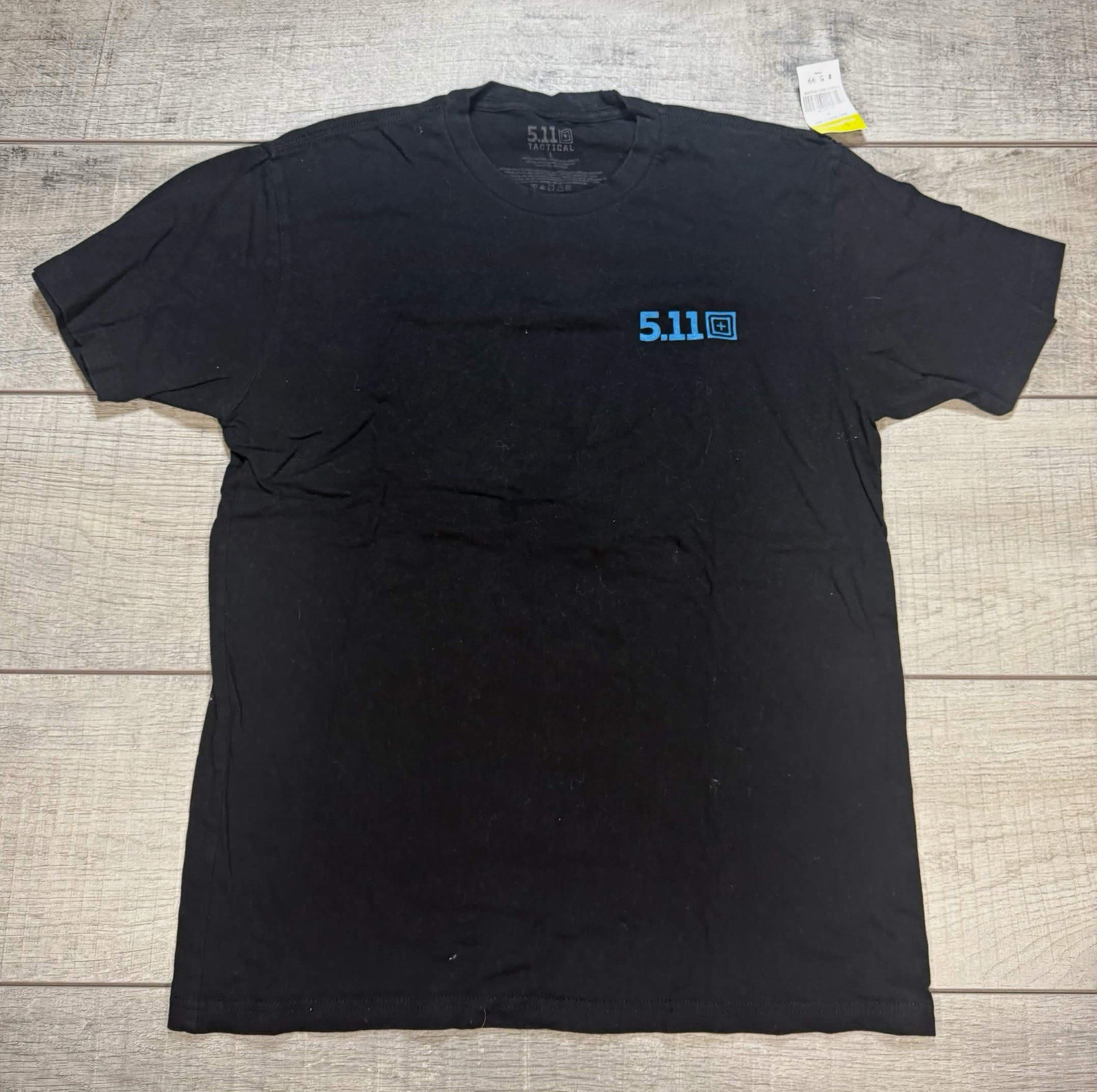 5.11 Tactical Men\'s Black Graphic Logo Crew Neck Short Sleeve T-Shirt XL 5.11 Tactical Men\'s Black Graphic Logo Crew Neck Short Sleeve T-Shirt XL