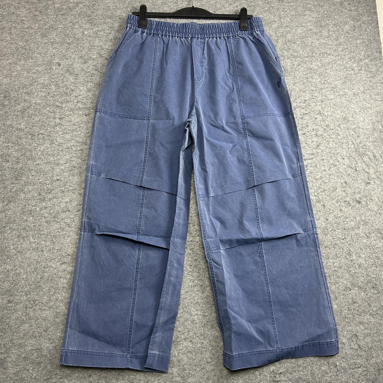 Fabletics Utility Twill Cargo Pants Men\'s Large Short Washed Indigo, Wide Leg