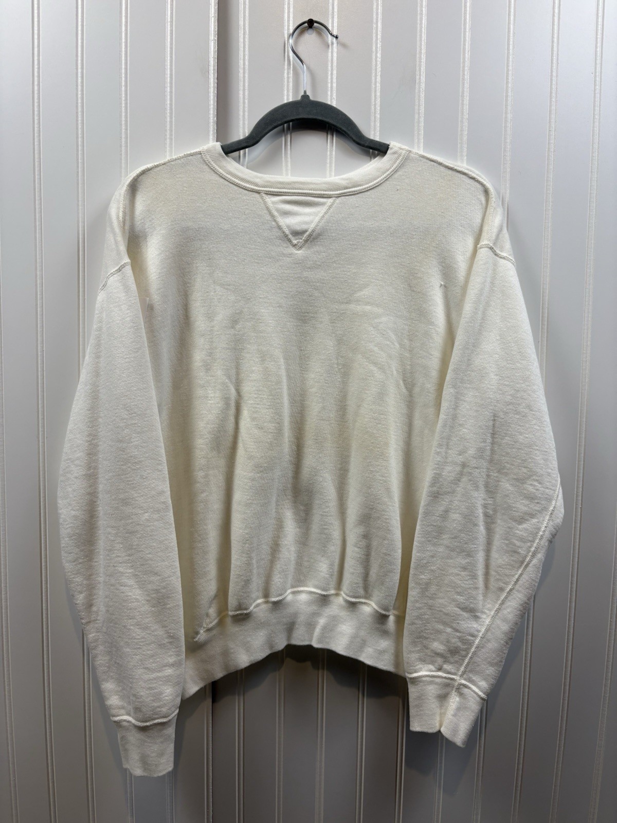 True Vintage 1960s Single V Crewneck Sweatshirt Men’s Small White Blank True Vintage 1960s Single V Crewneck Sweatshirt Men’s Small White Blank