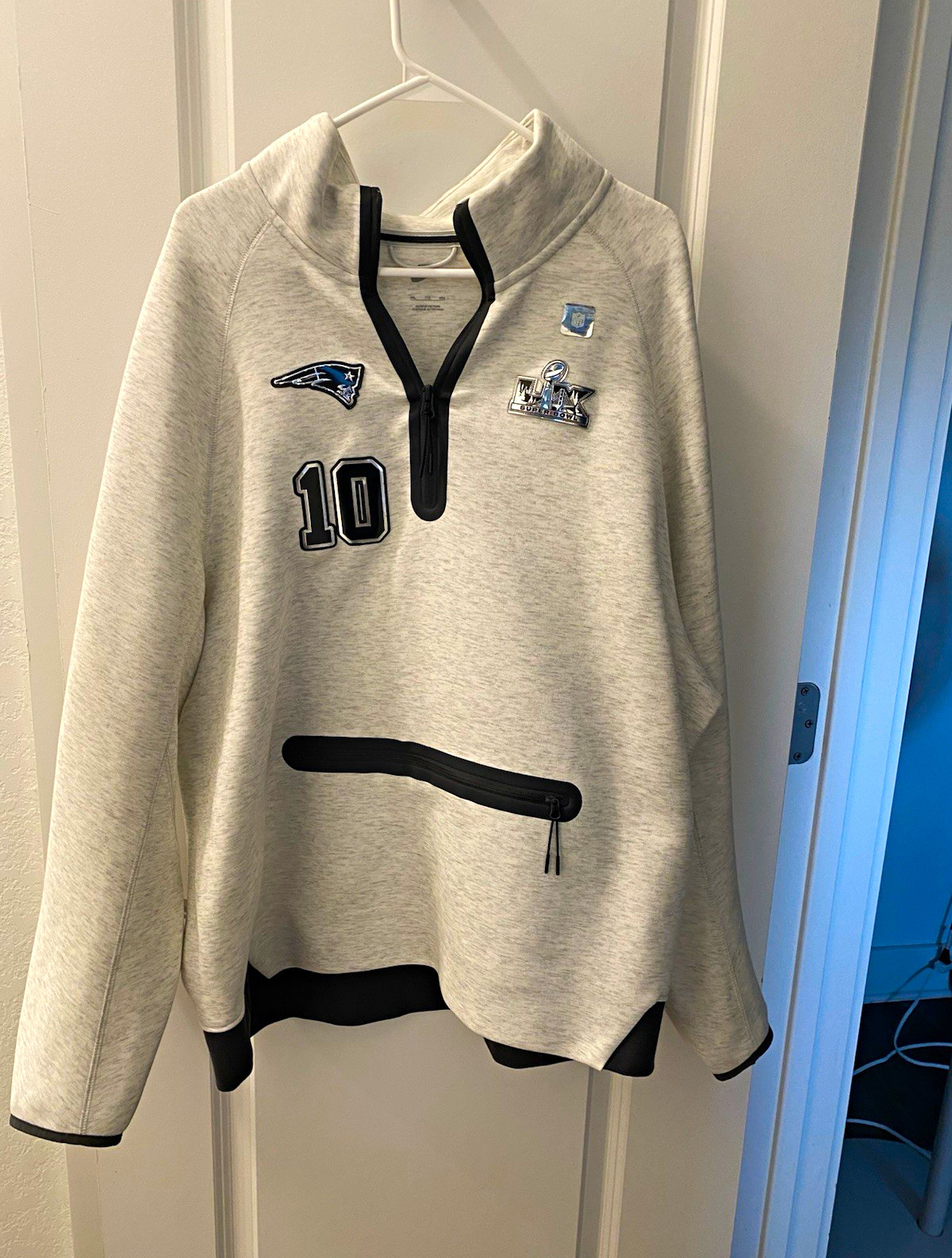Nike New England Patriots Super Bowl LIX Quarter Zip Sweatshirt Men's 2XL NWOT Nike New England Patriots Super Bowl LIX Quarter Zip Sweatshirt Men's 2XL NWOT