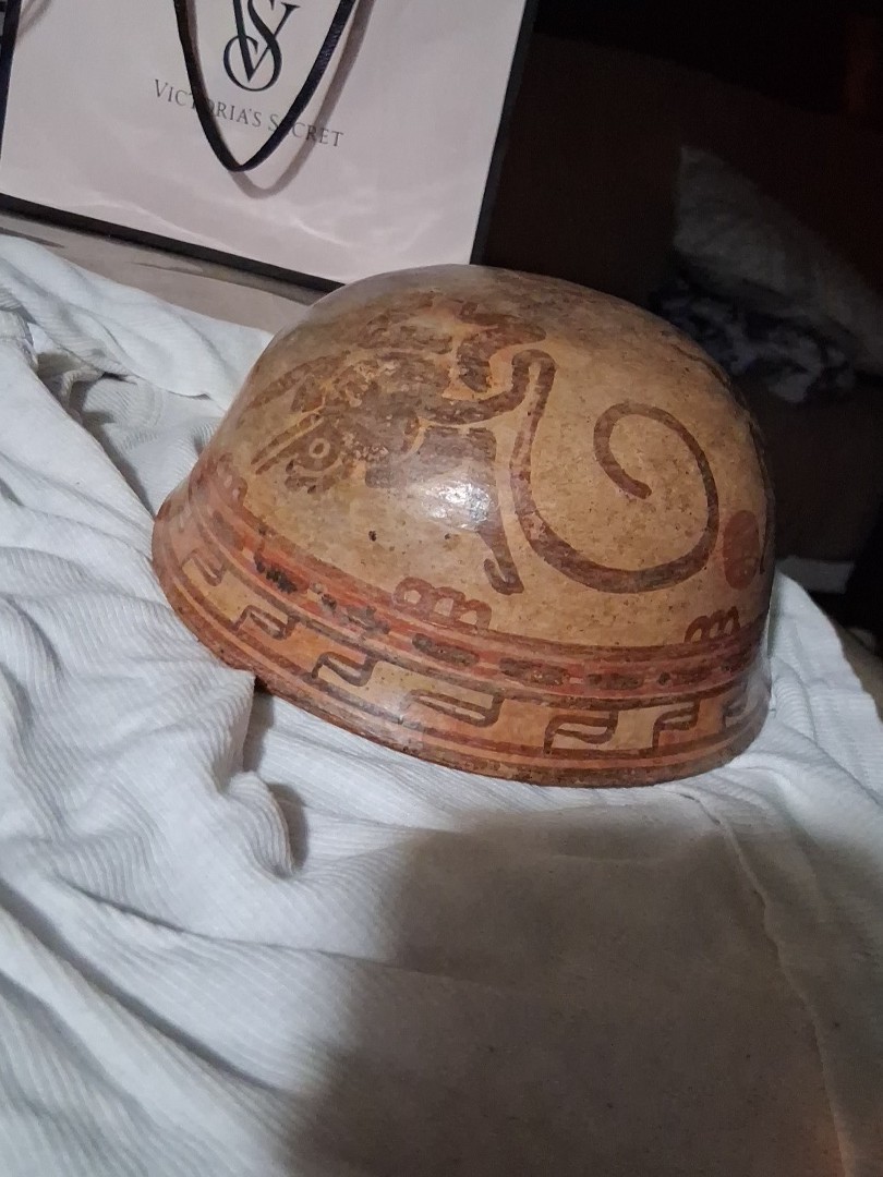 pre columbian pottery bowl mayan. Size 7 3/4 Inches Wide 3 3/4 Inches Tall pre columbian pottery bowl mayan. Size 7 3/4 Inches Wide 3 3/4 Inches Tall
