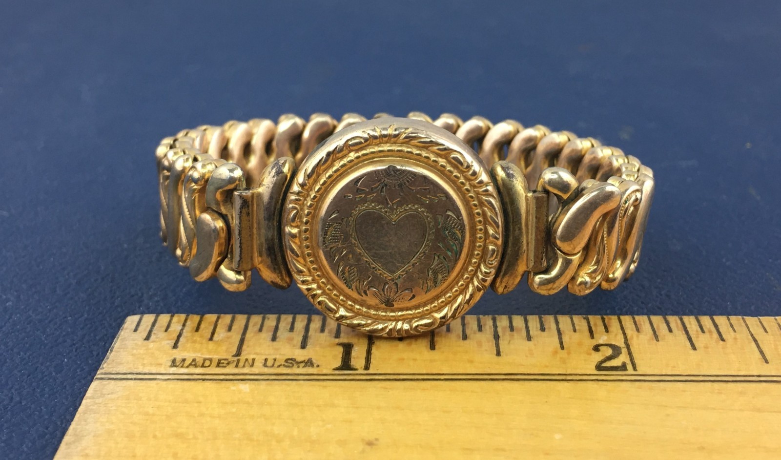 Vintage WWII Sweetheart Victory Expansion Bracelet Heart Medallion Gold Tone