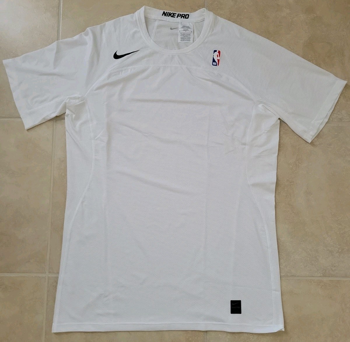 Nike Pro NBA Player Issued Hypercool T-Shirt Mens 2XL Tall 880810 NWOT Training 