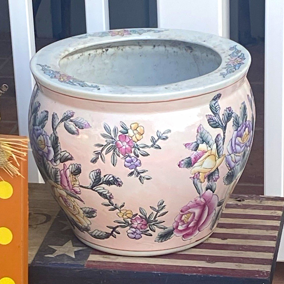 VTG Koi fish floral Chinese jardiniere porcelain Planter Pot VTG Koi fish floral Chinese jardiniere porcelain Planter Pot