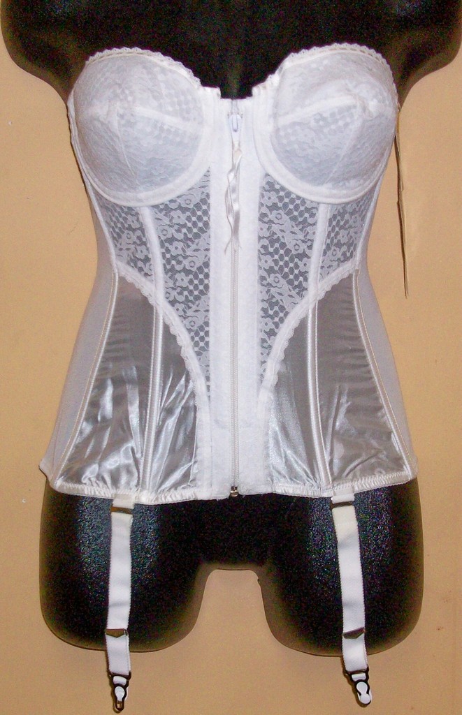 NWT Vintage Old Stock 1980s LADY MARLENE White CORSET W/ GARTER BELT SZ - 36 D