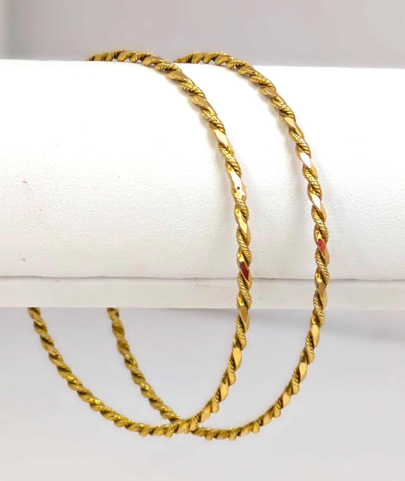 18K Gold Set of 2 Bangle Bracelets, 7-1/2\'\' Opening