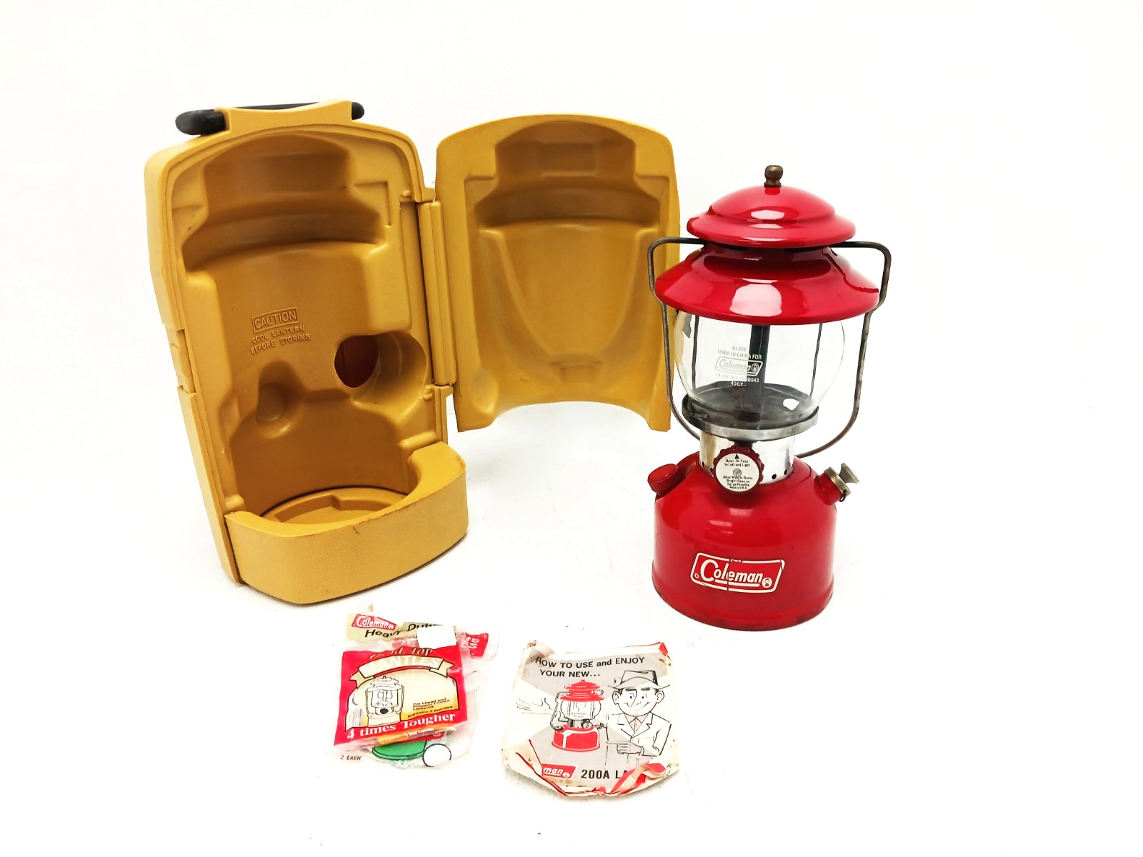 Vintage Coleman 200A Red Lantern with Clamshell Case Oct 1972 - NICE SHAPE Vintage Coleman 200A Red Lantern with Clamshell Case Oct 1972 - NICE SHAPE
