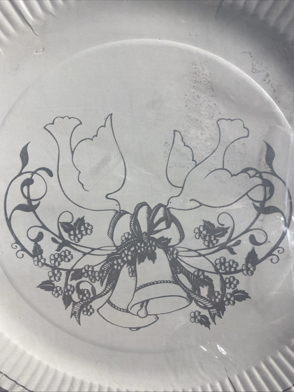 Vtg 1950s- 60s Paper Art Wedding Paper Plates 150 Count- Doves Vtg 1950s- 60s Paper Art Wedding Paper Plates 150 Count- Doves
