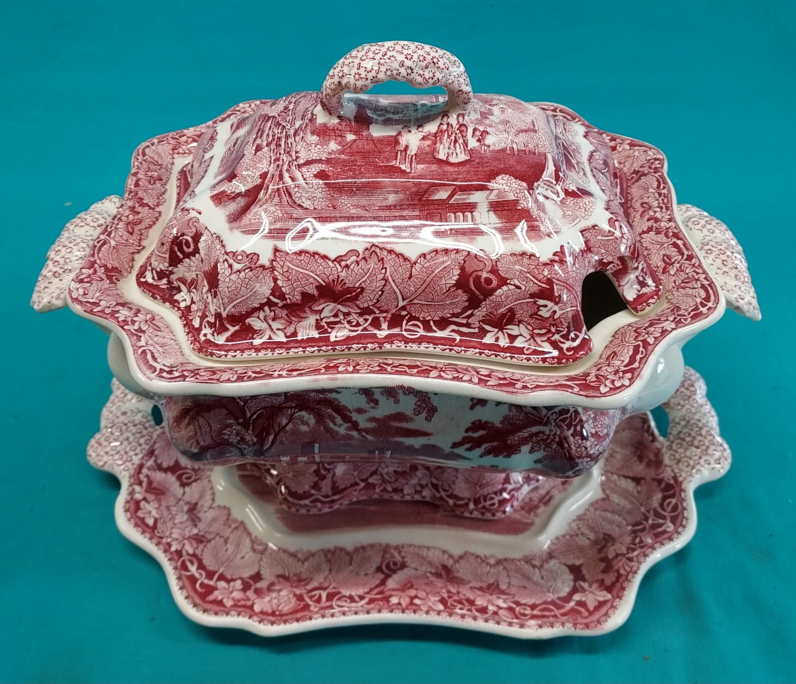 Vintage Mason's Red Vista Large Soup Tureen And Underplate Excellent Condition Vintage Mason's Red Vista Large Soup Tureen And Underplate Excellent Condition
