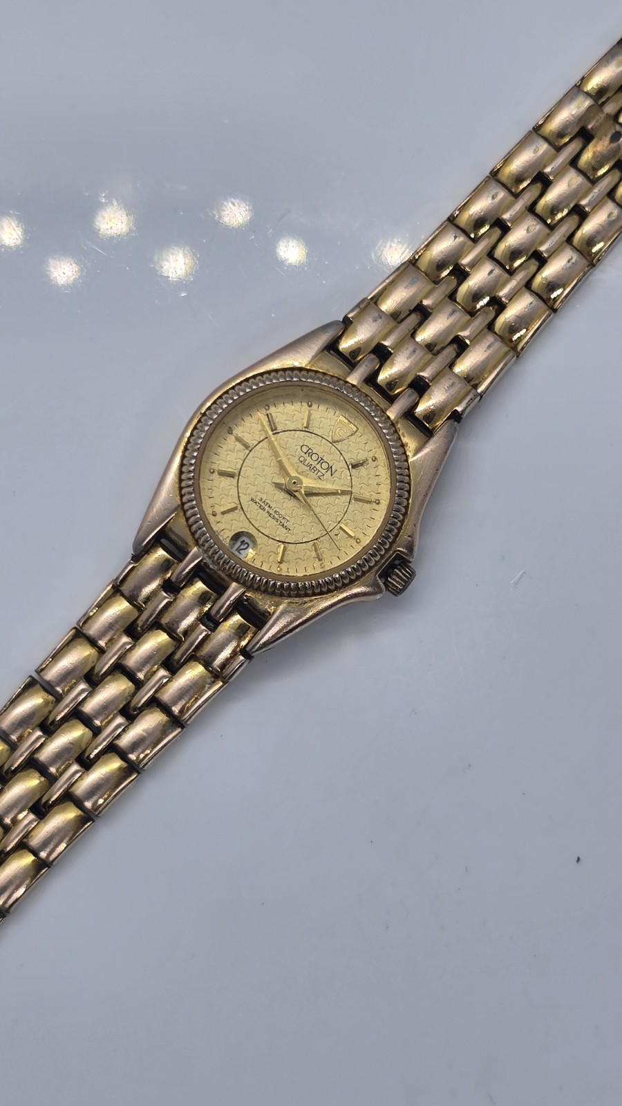 Croton Yellow Gold Plated Swiss Quartz Ladies Watch Croton Yellow Gold Plated Swiss Quartz Ladies Watch