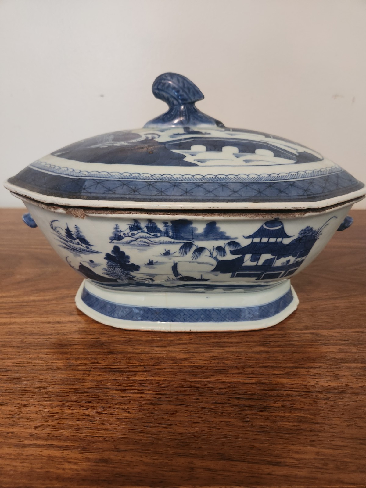 Antique Chinese Canton Blue & White Covered Tureen