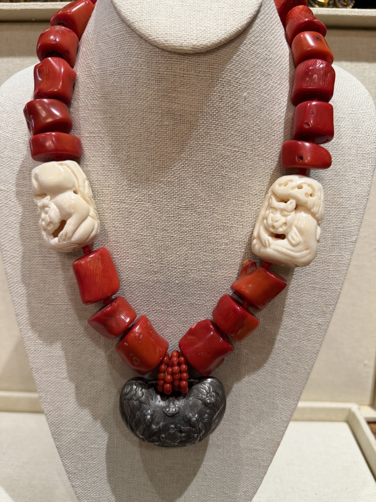 Vintage Red Coral and White Bone Pendant Necklace Vintage Red Coral and White Bone Pendant Necklace