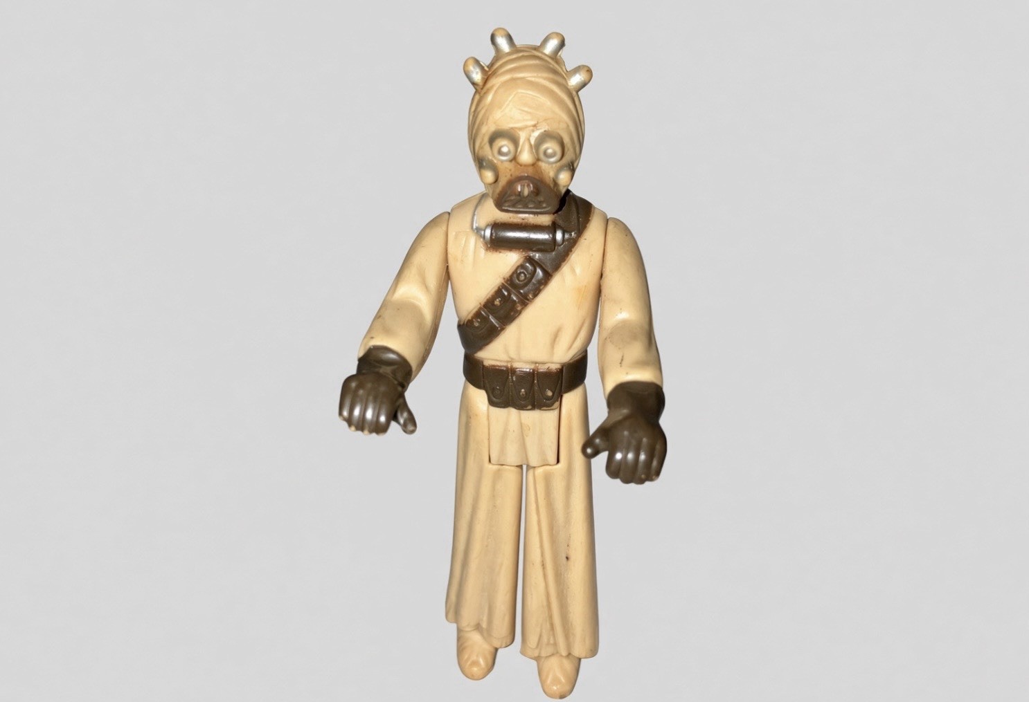 Vintage 1977 Star Wars Figure Tuscan Raider Without Weapon Vintage 1977 Star Wars Figure Tuscan Raider Without Weapon