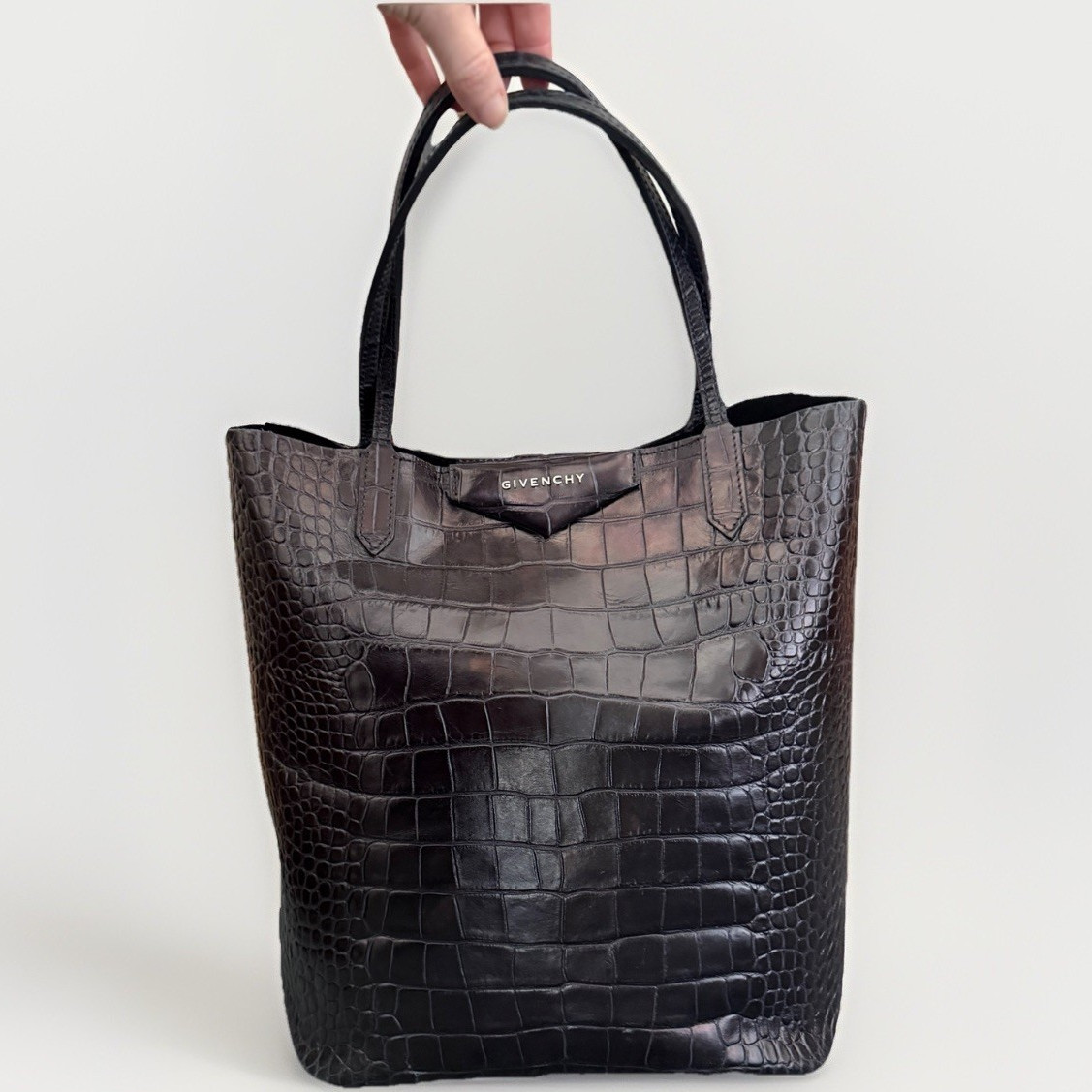 Givenchy Black Croc-Embossed Large Tote Bag Open Top, Silver Hardware, Zip Pouch Givenchy Black Croc-Embossed Large Tote Bag Open Top, Silver Hardware, Zip Pouch