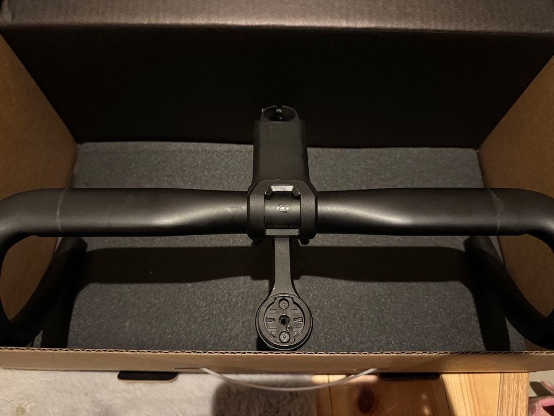 SYNCROS HB-R100-CF with stem + mount [price down until 9/23]