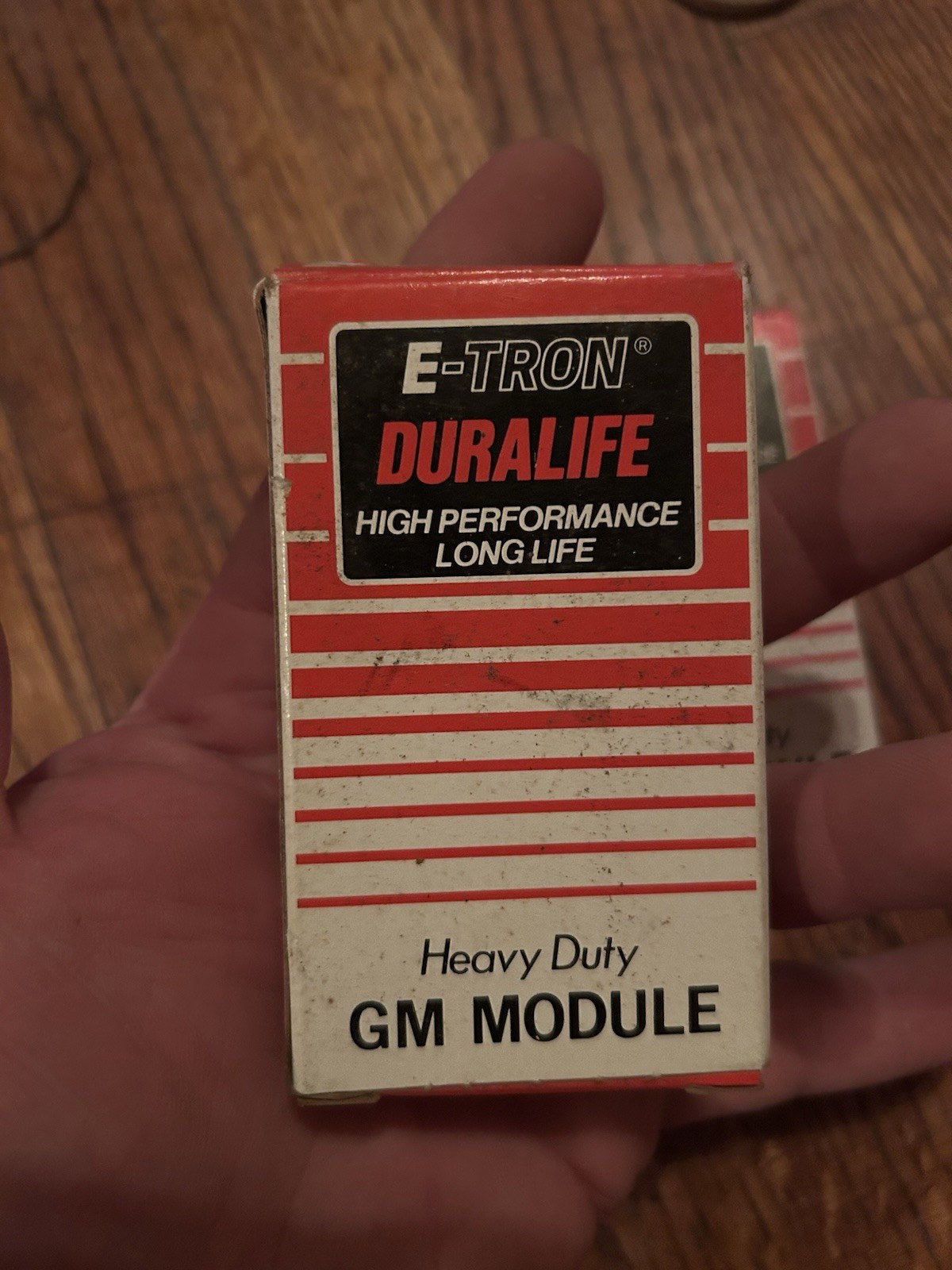 E-TRON Duralife GM ignition module box is the late 1980s to 1990s. E-TRON Duralife GM ignition module box is the late 1980s to 1990s.