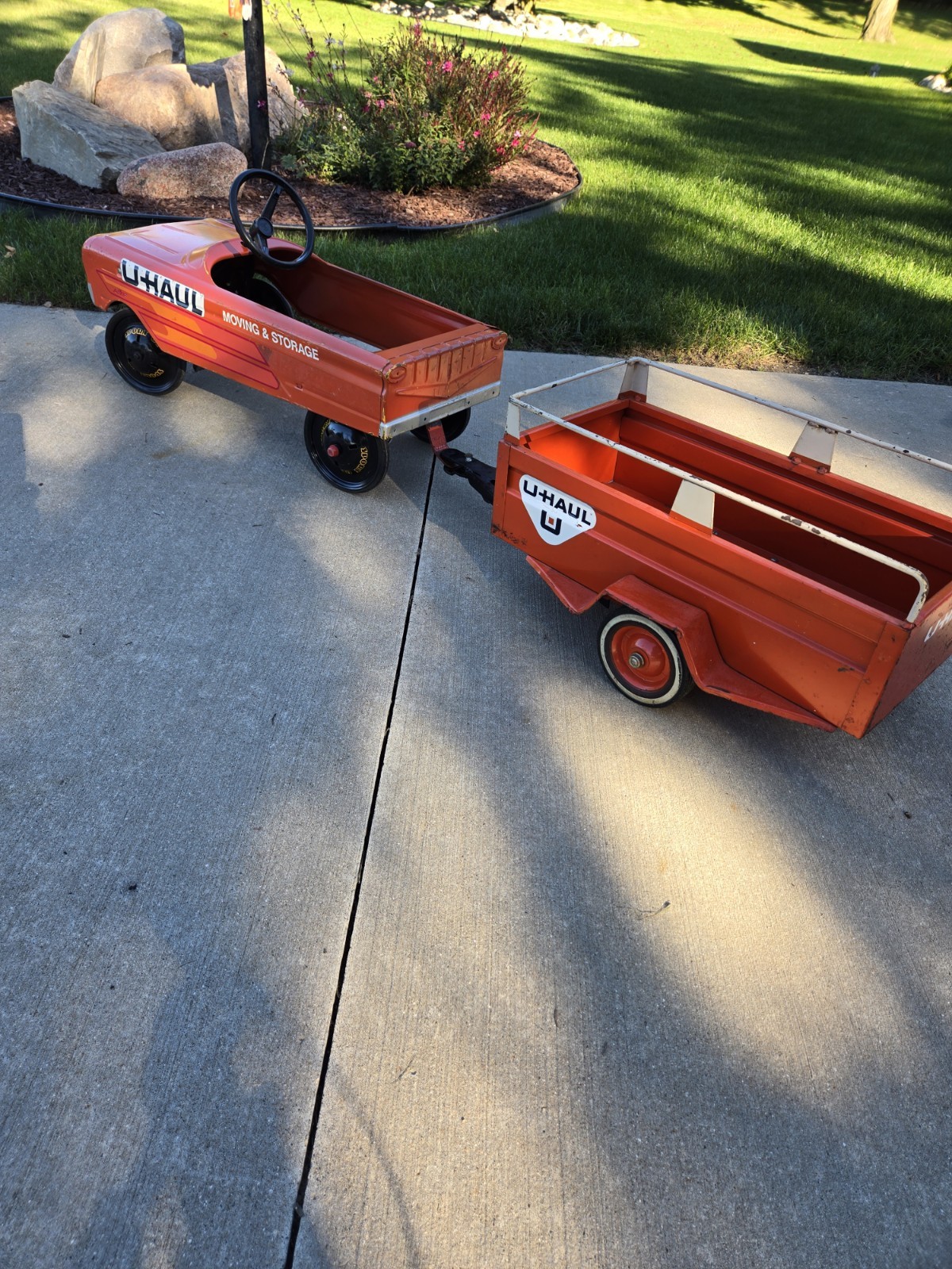 Vintage 1950-60s UHaul Petal Car With Matching Wagon Vintage 1950-60s UHaul Petal Car With Matching Wagon