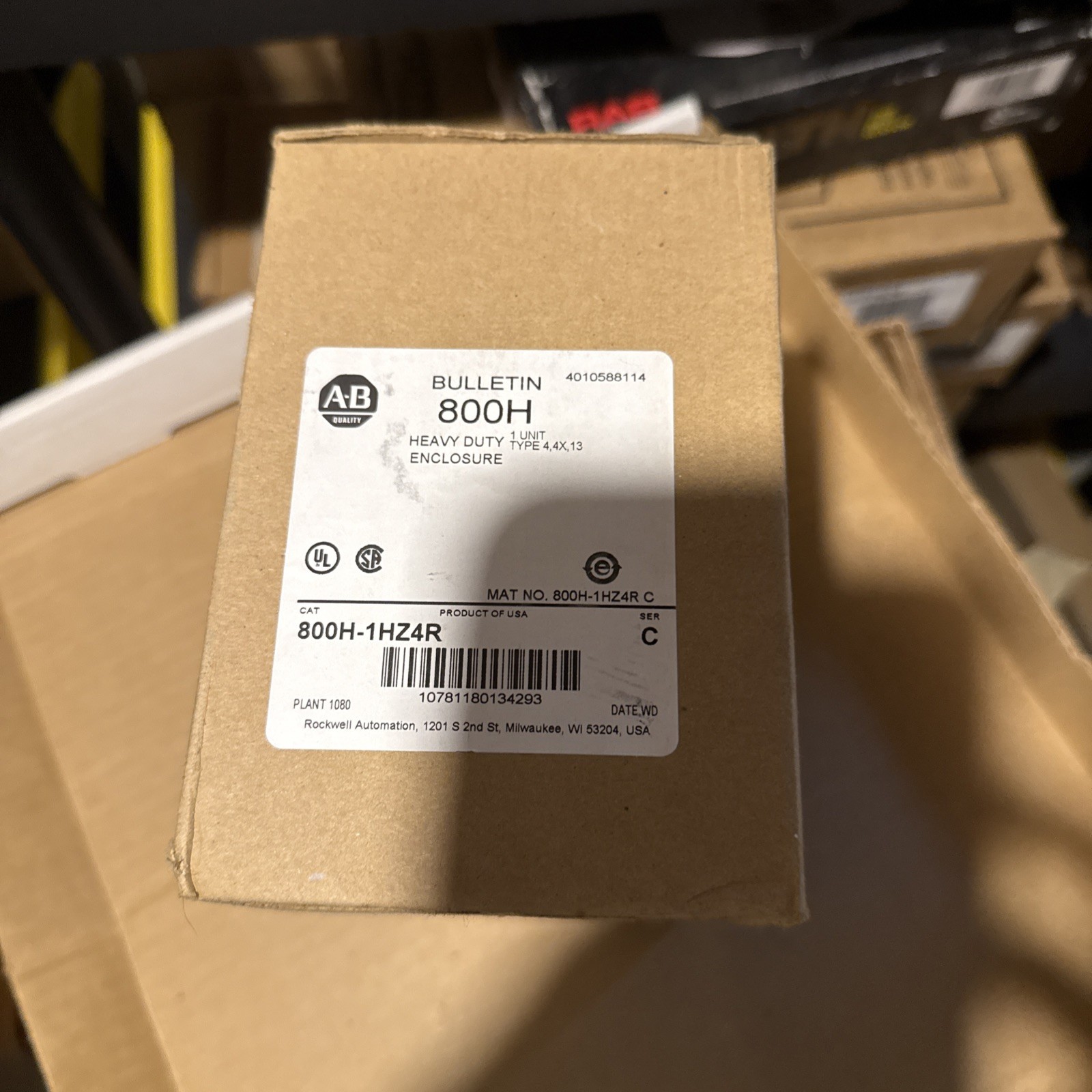 Allen-Bradley Bulletin 800H Heavy duty Push Button Station Allen-Bradley Bulletin 800H Heavy duty Push Button Station