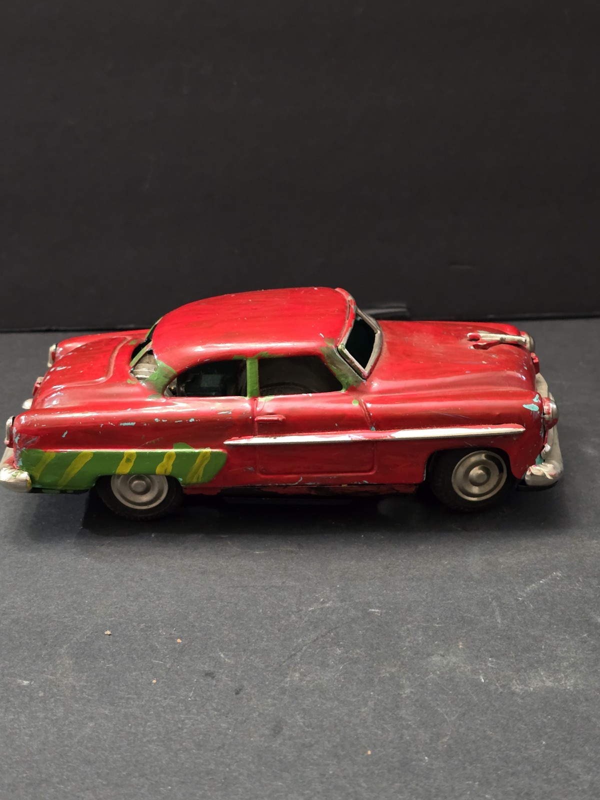 Vintage 1950s Japan Tin Battery Operated Toy Car 7 Vintage 1950s Japan Tin Battery Operated Toy Car 7
