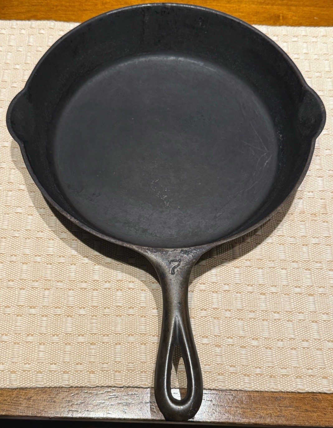 Vintage Griswold No 7 Cast Iron Skillet 701 Large Block Logo Heat Ring Erie PA