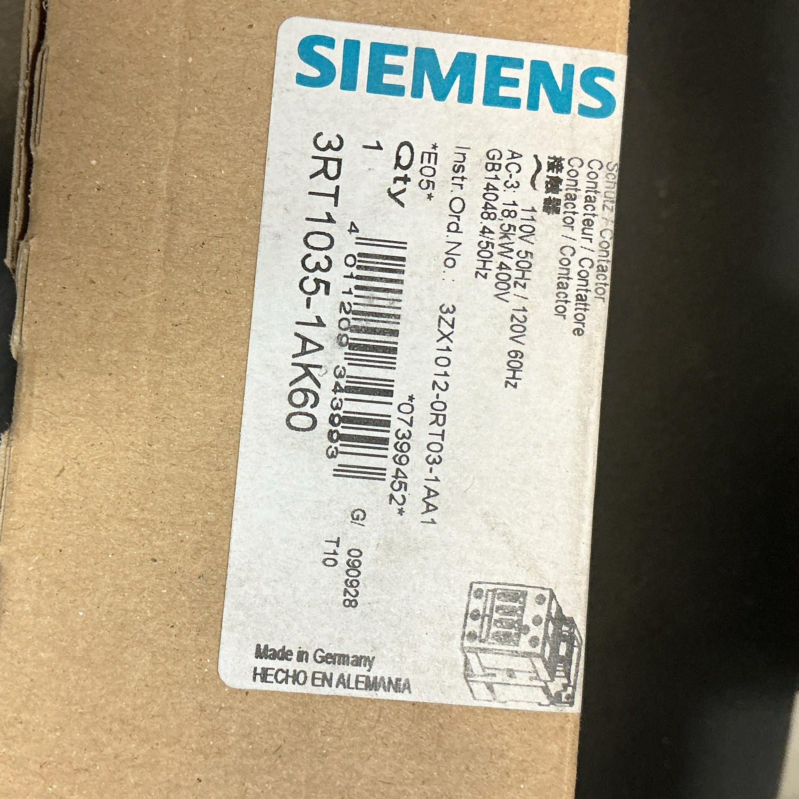 Siemens SIRIUS IEC Contactor 3RT1035-1AK60 3-Pole 110/120V 40A AC-3 Siemens SIRIUS IEC Contactor 3RT1035-1AK60 3-Pole 110/120V 40A AC-3